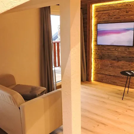 Wiedersehn Dachgeschoss By Interhome